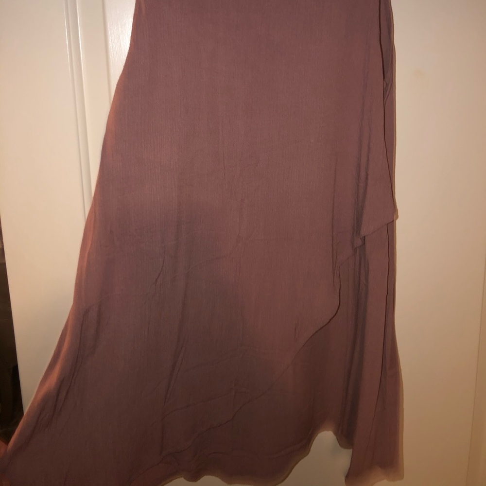 Long shirt perfect with jeans or leggings!